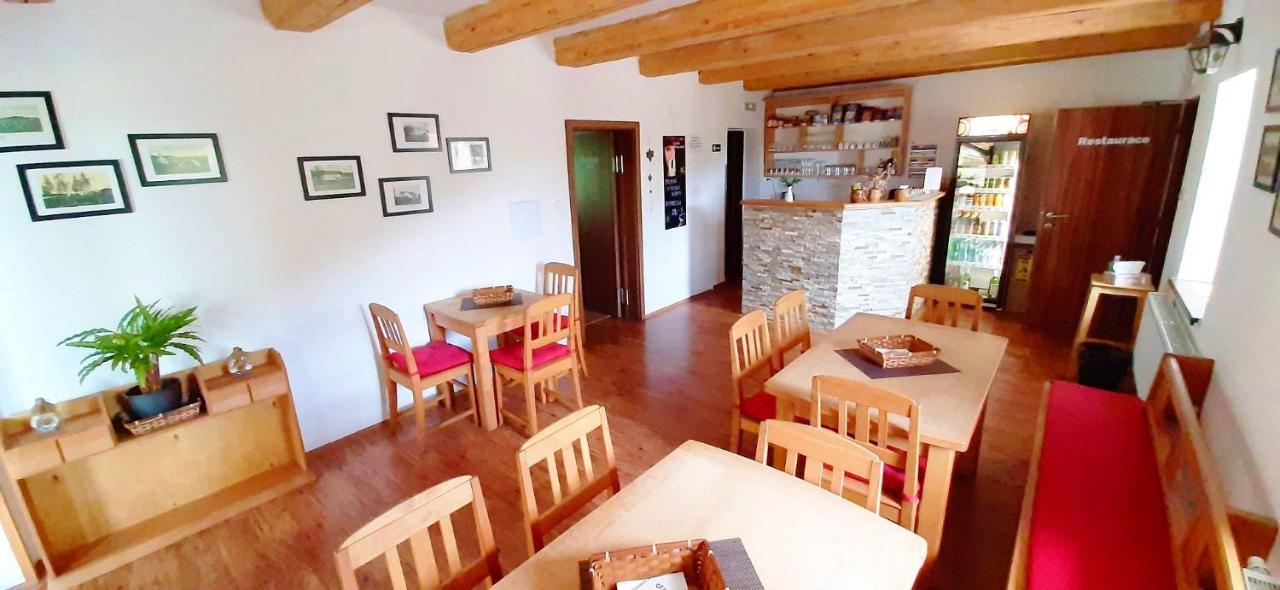 Studanka, Guest house *