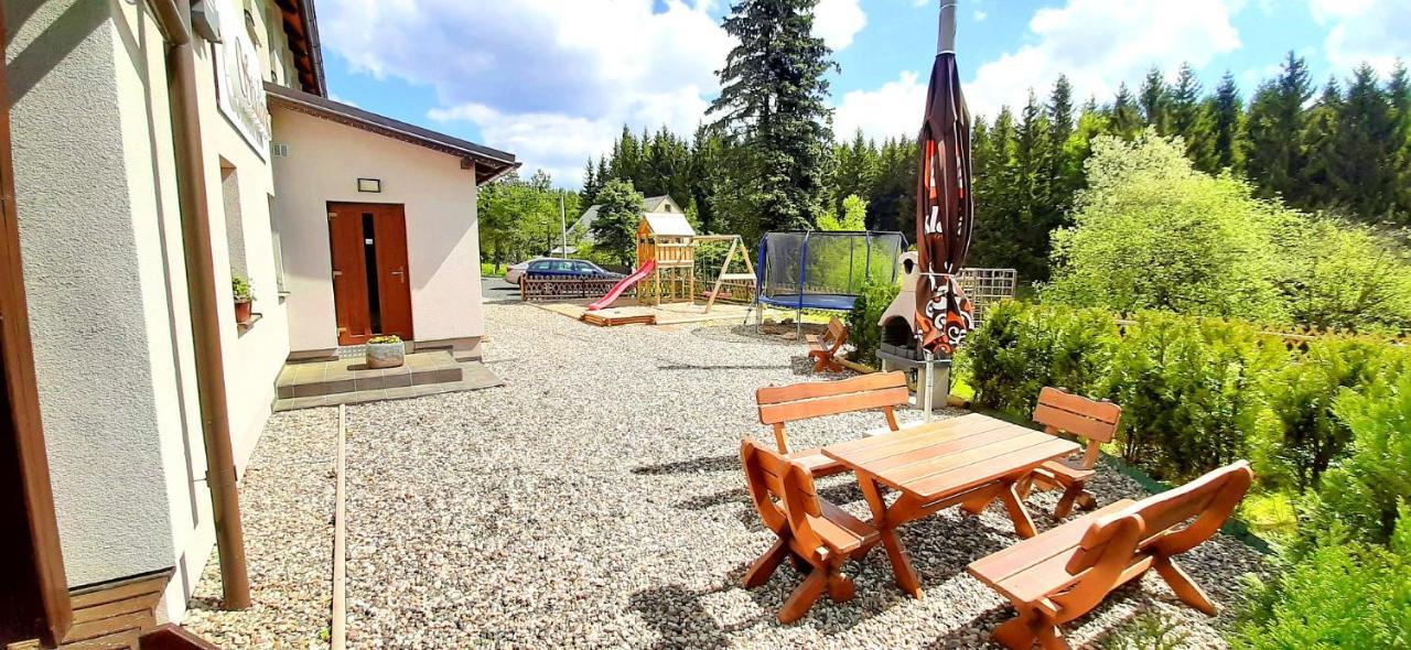 Studanka, Guest house *